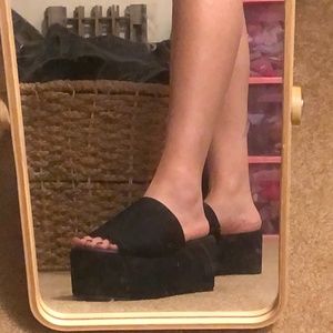 90's Black Platform Slip On Sandals (UK 4/US 6)